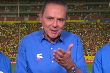 Luís Roberto sobe o tom em transmissão de Brasil x Peru: 'Brincalhão!' - 