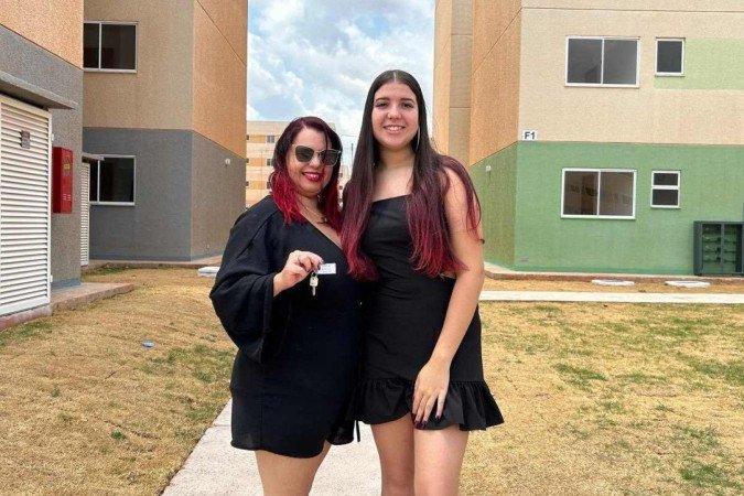 Elaine Lima e Jeniffer Lma, Mãe e filha realizandoo sonho de possuir uma casa própria