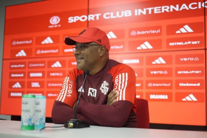 Roger Machado afirma que melhor momento do Internacional em comparação ao rival não é garantia de favoritismo - (crédito: Foto: Ricardo Duarte/Internacional) Roger Machado afirma que melhor momento do Internacional em comparação ao rival não é garantia de favoritismo - (crédito: Foto: Ricardo Duarte/Internacional)