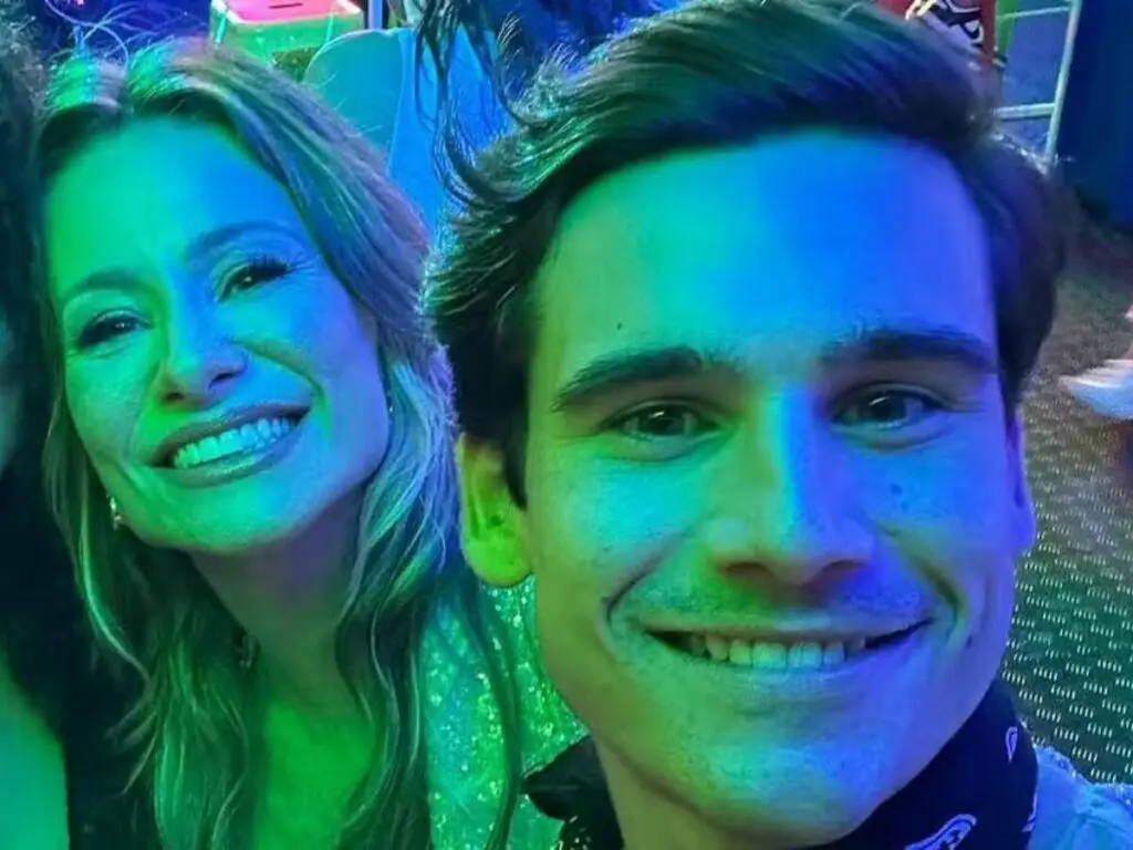  A atriz destacou que o mais importante é que seu filho Nicolas siga um caminho que o faça feliz, celebrando cada momento -  (crédito: Reprodução/ Instagram)