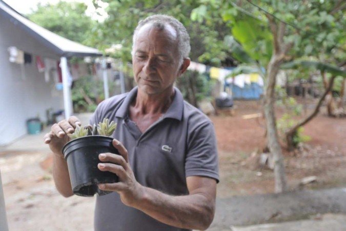  Carlos diz que faz a sua parte, mas que depende dos vizinhos