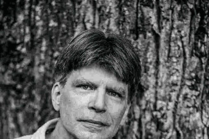 Escritor Richard Powers, livro Dazzlement