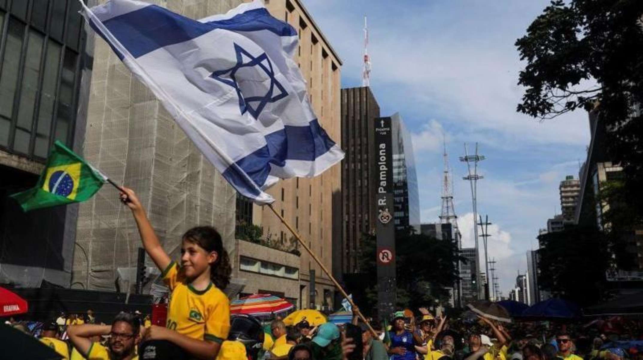 Bandeira de Israel durante 'Marcha para Jesus' -  (crédito: AFP via Getty Images)