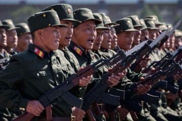 Putin e Kim Jong Un brindaram durante uma recepção em Pyongyang em 19 de junho. -  (crédito: AFP)