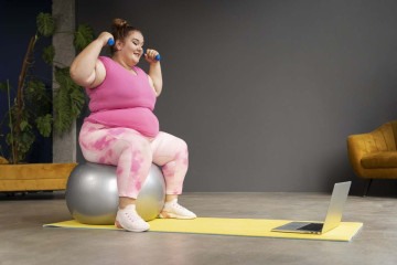 Estudo mostra que exercícios físicos revertem dois processos de grande relevância para a saúde e que estão relacionados com a obesidade -  (crédito: Reprodução/Freepik)