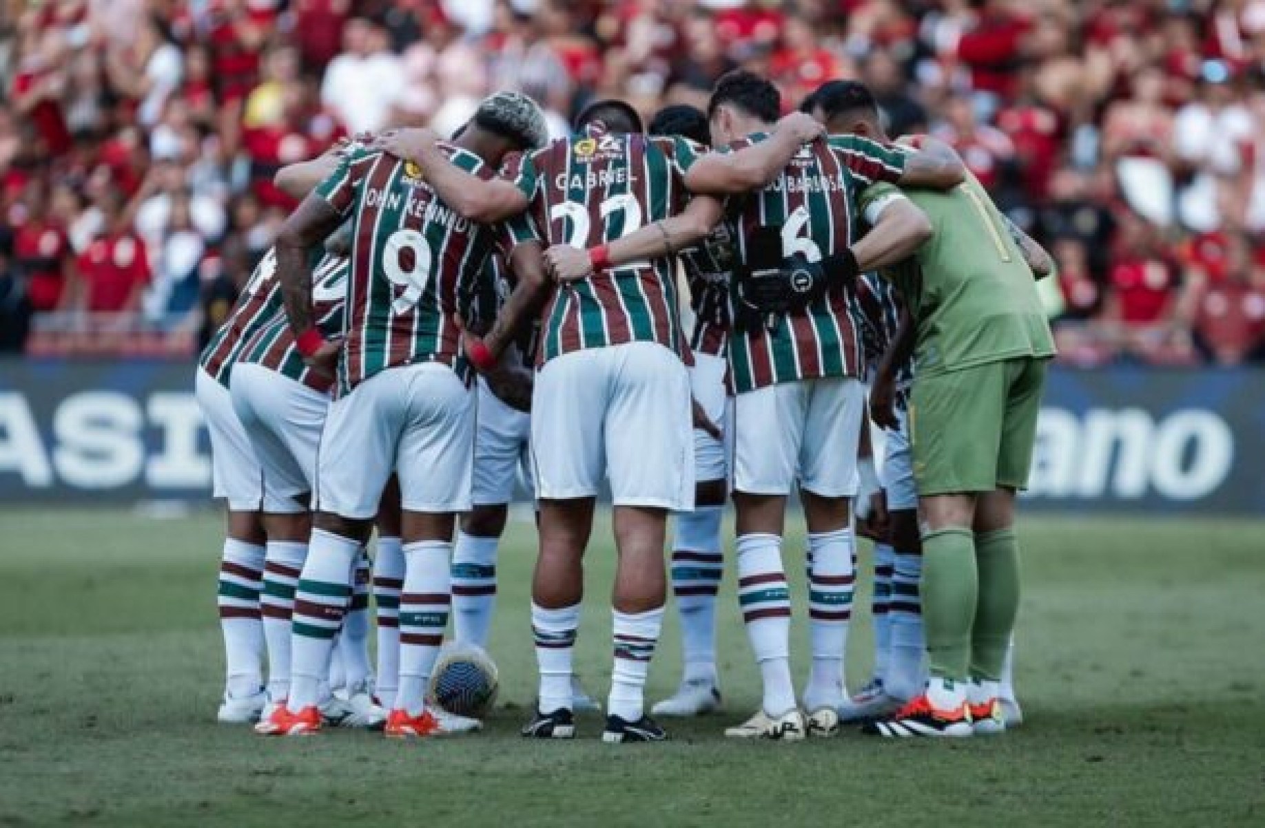 Fluminense enfrenta o Flamengo no último clássico do ano, pelo Brasileirão -  (crédito: Foto: Paula Reis/flamengo)