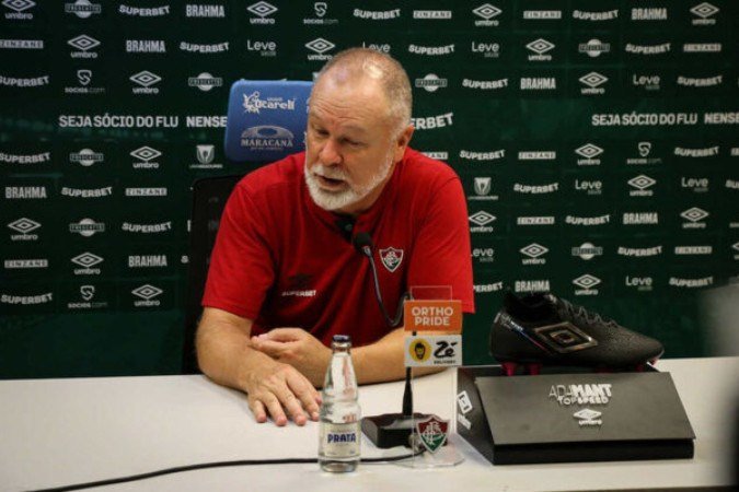 Mano Menezes valoriza postura do Fluminense contra o Flamengo - (crédito: Foto: Marcelo Gonçalves/Fluminense) Mano Menezes valoriza postura do Fluminense contra o Flamengo - (crédito: Foto: Marcelo Gonçalves/Fluminense)
