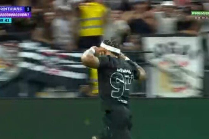 Corinthians goleia o Athletico e deixa a zona de rebaixamento -  (crédito: Foto: Reprodução/Premiere)