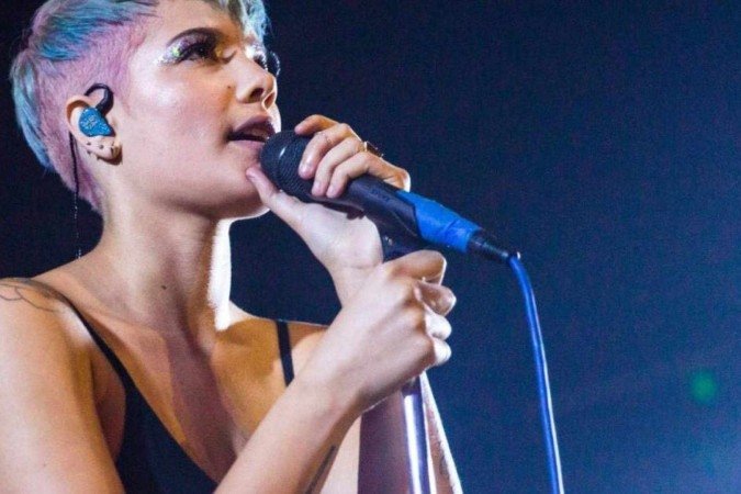Detalhes sobre ‘I Never Loved You’ da Halsey - (crédito: TMJBrazil) Detalhes sobre ‘I Never Loved You’ da Halsey - (crédito: TMJBrazil)