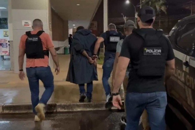 Homem foi preso no Sol Nascente - (crédito: Seape-DF/Divulgação) Homem foi preso no Sol Nascente - (crédito: Seape-DF/Divulgação)