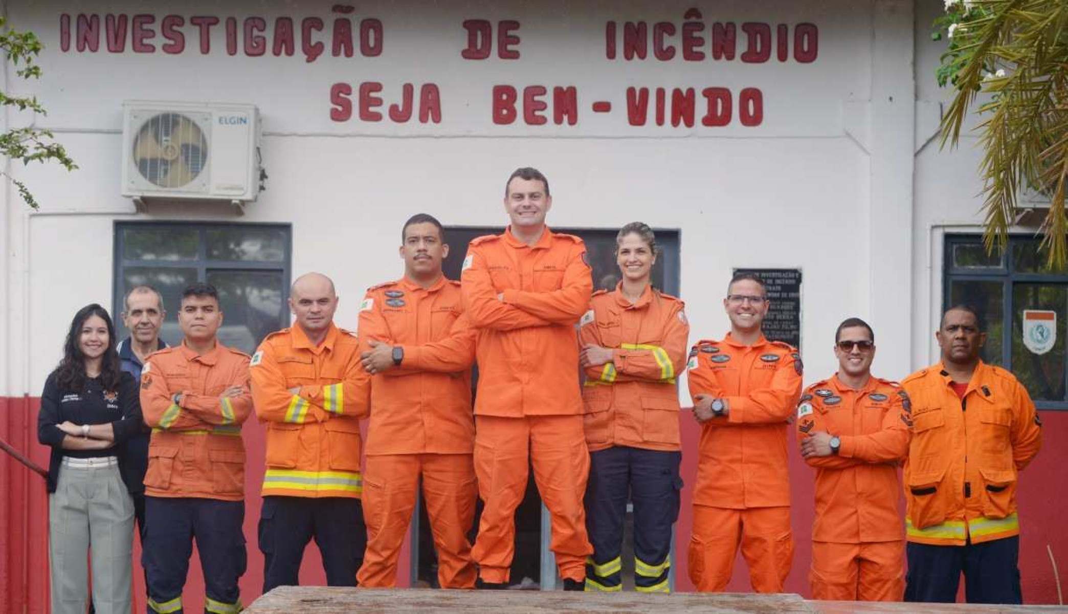  18/10/2024 Credito: Ed Alves/CB/DA.Press. Cidades.  Laboratorios de Ponta dos Bombeiros - Investigao de Incendios.