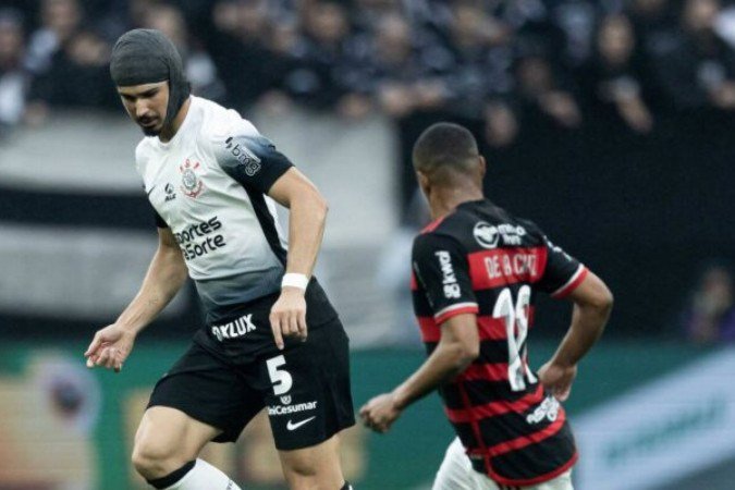 André Ramalho saiu da Neo Química Arena irritado com a arbitragem -  (crédito: Foto: Rodrigo Coca/Agência Corinthians)