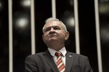 O senador Angelo Coronel (PSD-BA) afirmou nesta terça-feira (22/10) que o projeto sobre regras para a execução e indicação de emendas parlamentares deve ser aprovado até a primeira quinzena de novembro
 -  (crédito:  Saulo Cruz/Agência Senado)