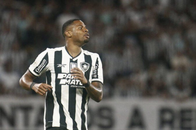 Júnior Santos desfalca Botafogo contra o Peñarol - (crédito: Vitor Silva/Botafogo) Júnior Santos desfalca Botafogo contra o Peñarol - (crédito: Vitor Silva/Botafogo)