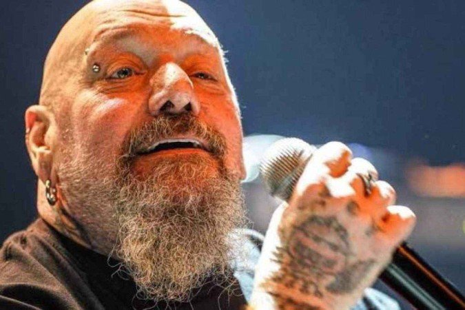 Morre ex-vocalista do Iron Maiden, aos 66 anos - (crédito: Reprodução Instagram) Morre ex-vocalista do Iron Maiden, aos 66 anos - (crédito: Reprodução Instagram)