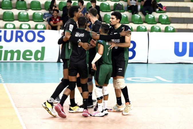 O Brasília Vôlei ganhou embalo para a disputa da Superliga B masculina de vôlei -  (crédito: Rogério Guerreiro/ Brasília Vôlei)