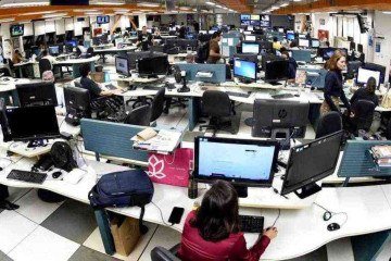 Redação do Correio Braziliense: integração entre o digital e o impresso  -  (crédito: Ed Alves/CB)