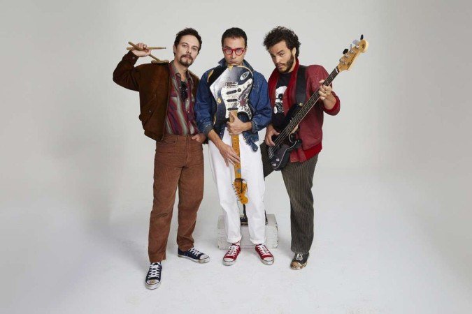 Musical sobre Paralamas do Sucesso está em cartaz no Rio - (crédito: ANDRE WANDERLEY) Musical sobre Paralamas do Sucesso está em cartaz no Rio - (crédito: ANDRE WANDERLEY)