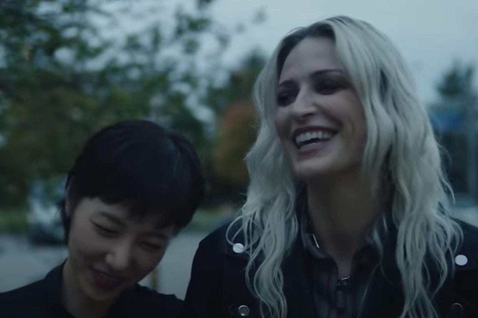 O que Emily Armstrong disse sobre ‘Over Each Other’ do Linkin Park - (crédito: TMJBrazil) O que Emily Armstrong disse sobre ‘Over Each Other’ do Linkin Park - (crédito: TMJBrazil)