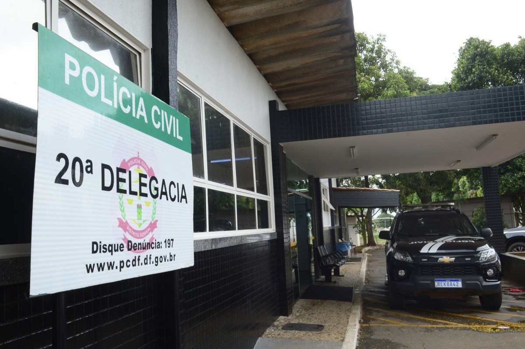Homem é esfaqueado pela esposa durante discussão no Gama
