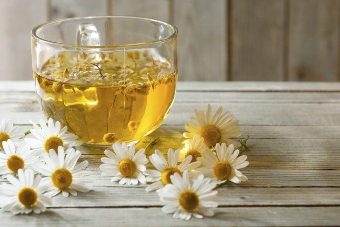 De propriedades calmantes a efeitos anti-inflamatórios, a camomila revela-se como uma poderosa aliada no cuidado com a saúde (Imagem: images72 | Shutterstock) -  (crédito: EdiCase)