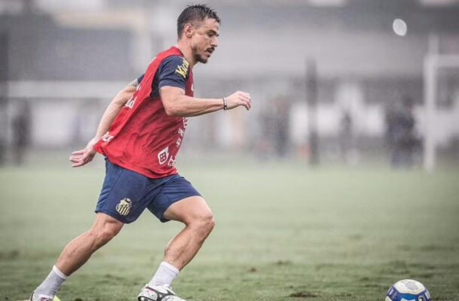 Santos encaminha renovação com Willian Bigode por mais um ano