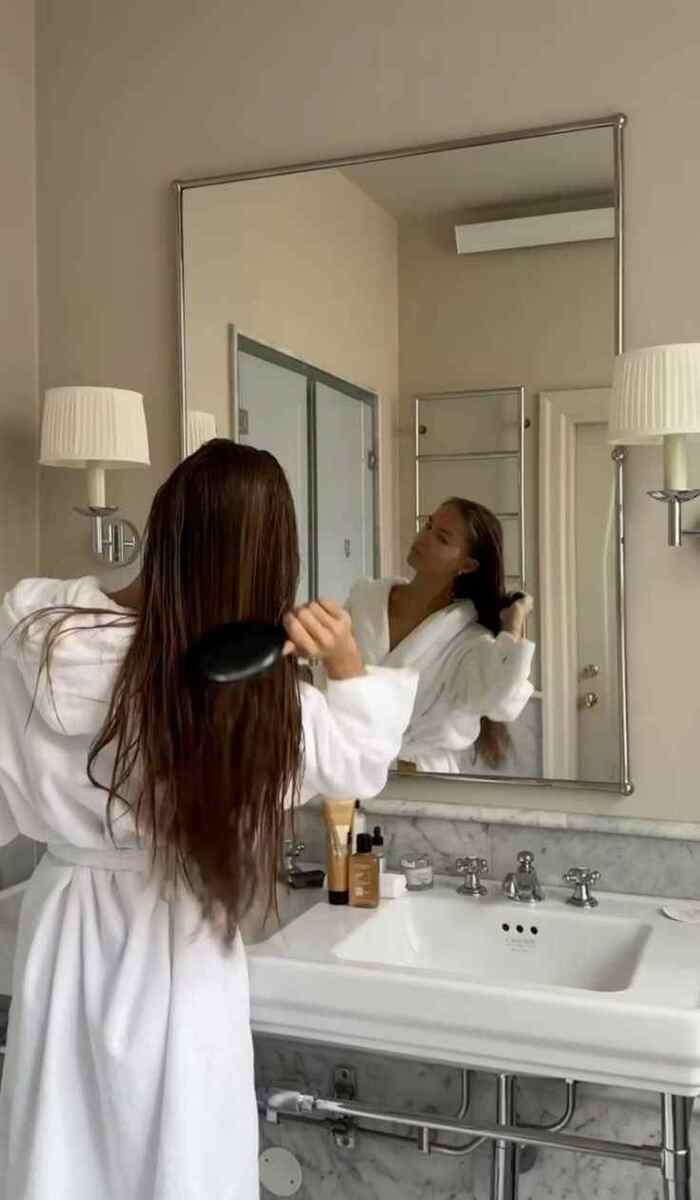 Os tratamentos se alternam conforme as necessidades de cada cabelo.