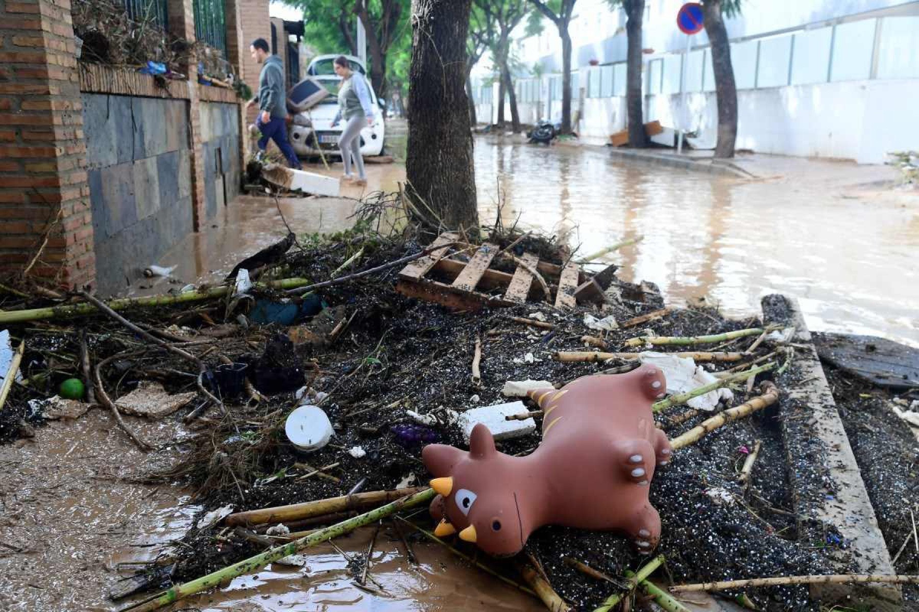 Enchentes em Valência deixaram pelo menos 60 mortos na manhã desta quarta-feira (30/10)      