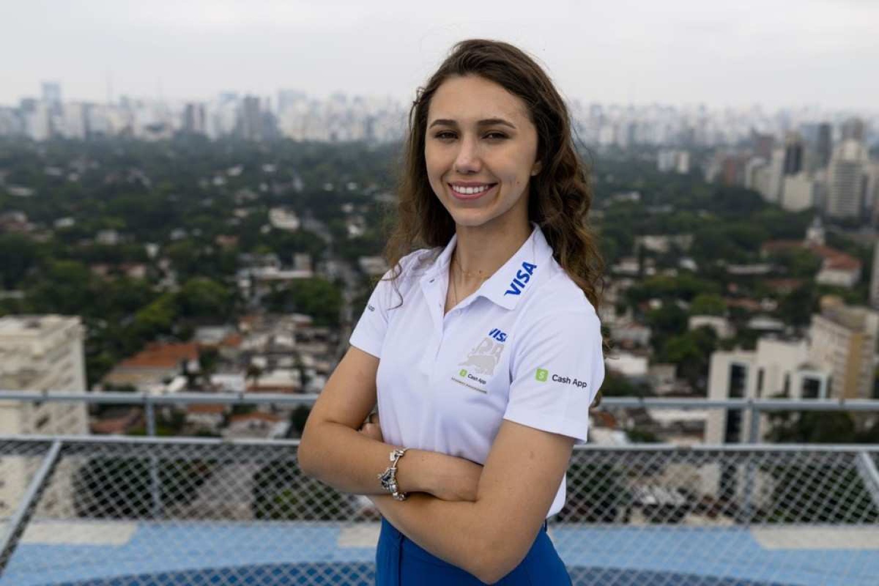 Rafaela Ferreira vai correr na F1 Academy com apoio da RB em 2025