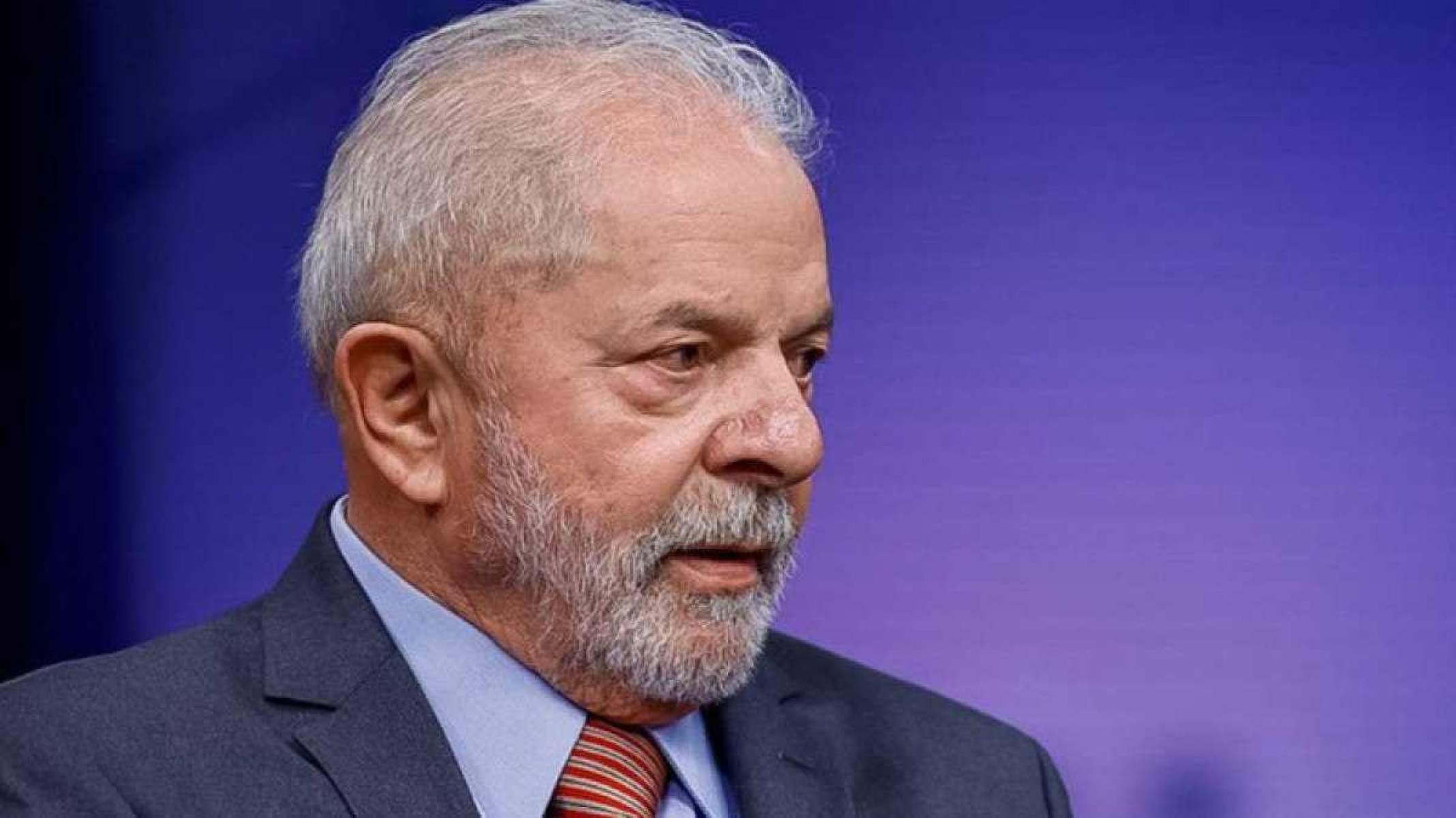 Lula retorna ao hospital e faz novos exames após acidente doméstico