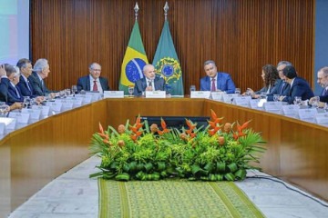 Presidente discursou nesta quinta-feira (31/10) durante abertura da reunião com governadores sobre nova PEC da Segurança, no Planalto -  (crédito: Ricardo Stuckert/PR)