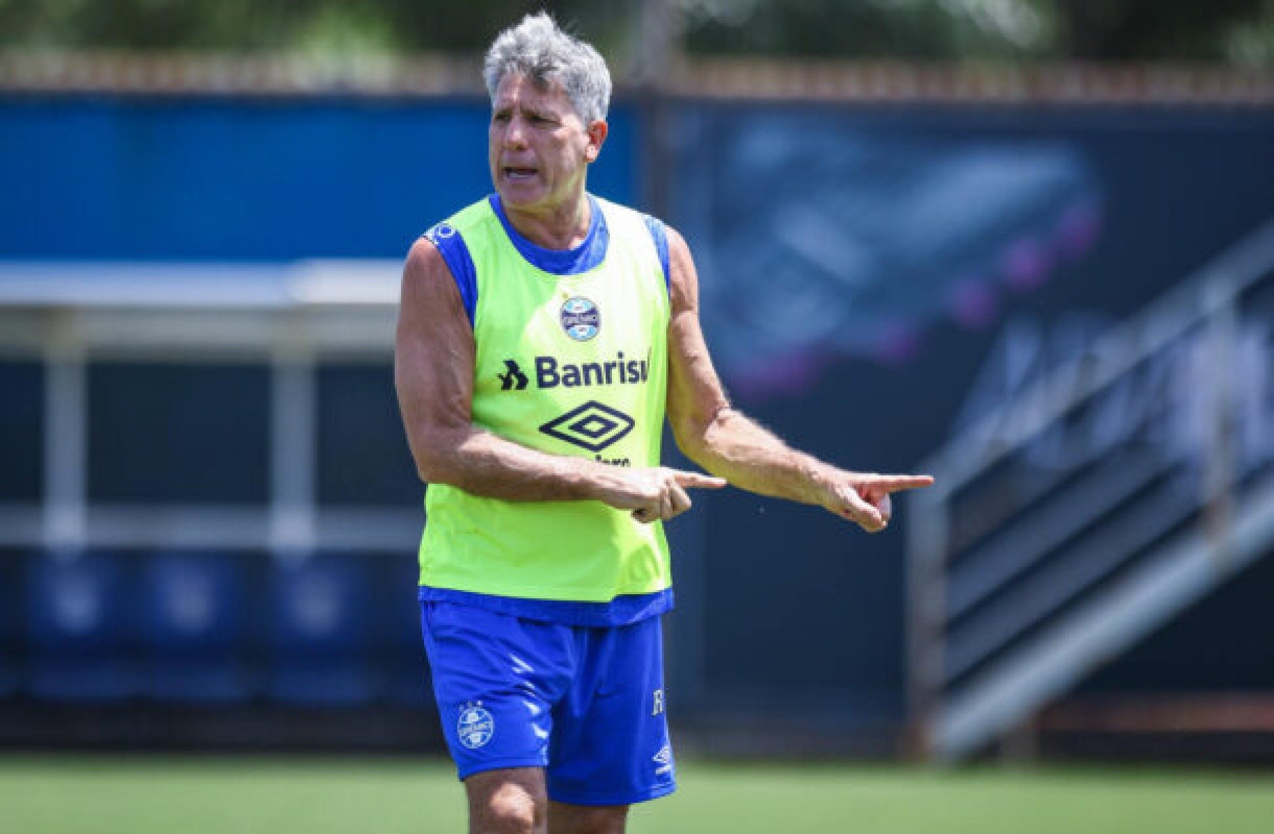 Renato Gaúcho prega mistério ao definir titulares do Grêmio para confronto direto