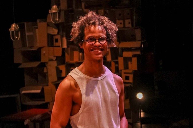 Jhonathan Andrade, diretor: celebração da vida