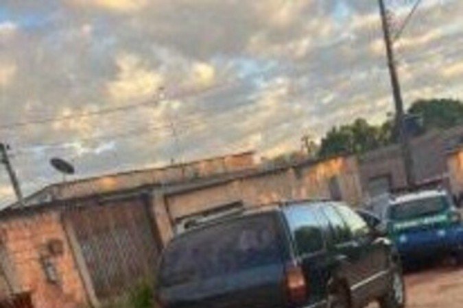 Suspeitos durante furto de cabos de energia