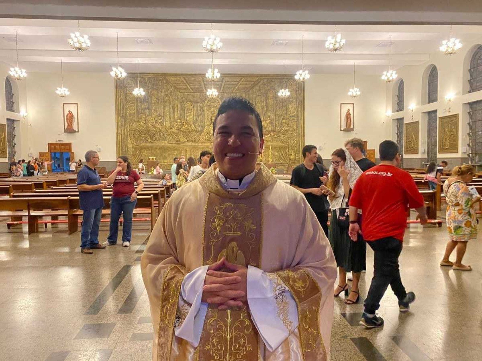 Igreja da Asa Norte celebra missa dedicada aos estudantes do Enem 