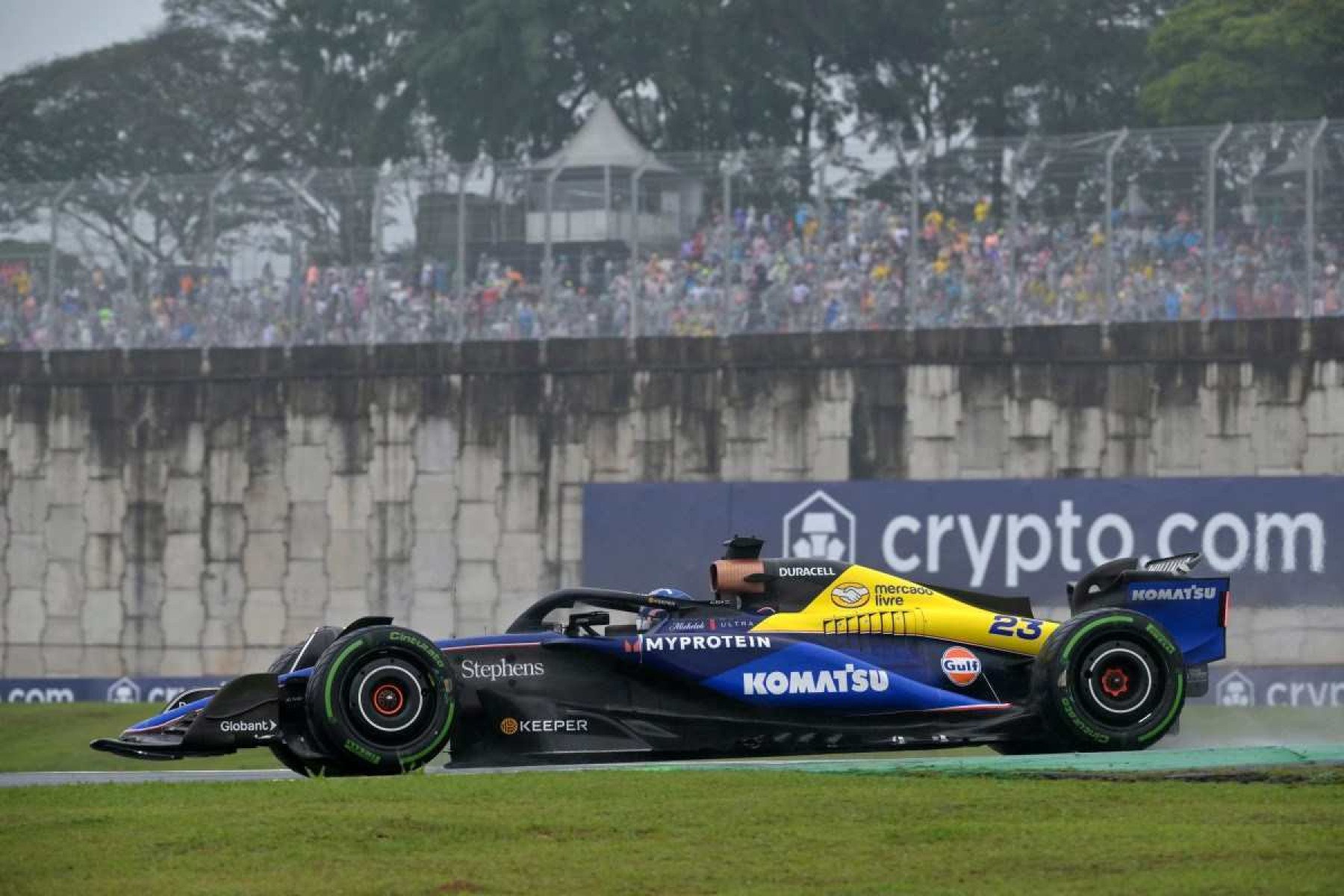 F1: Albon está fora da corrida em Interlagos após batida na classificação