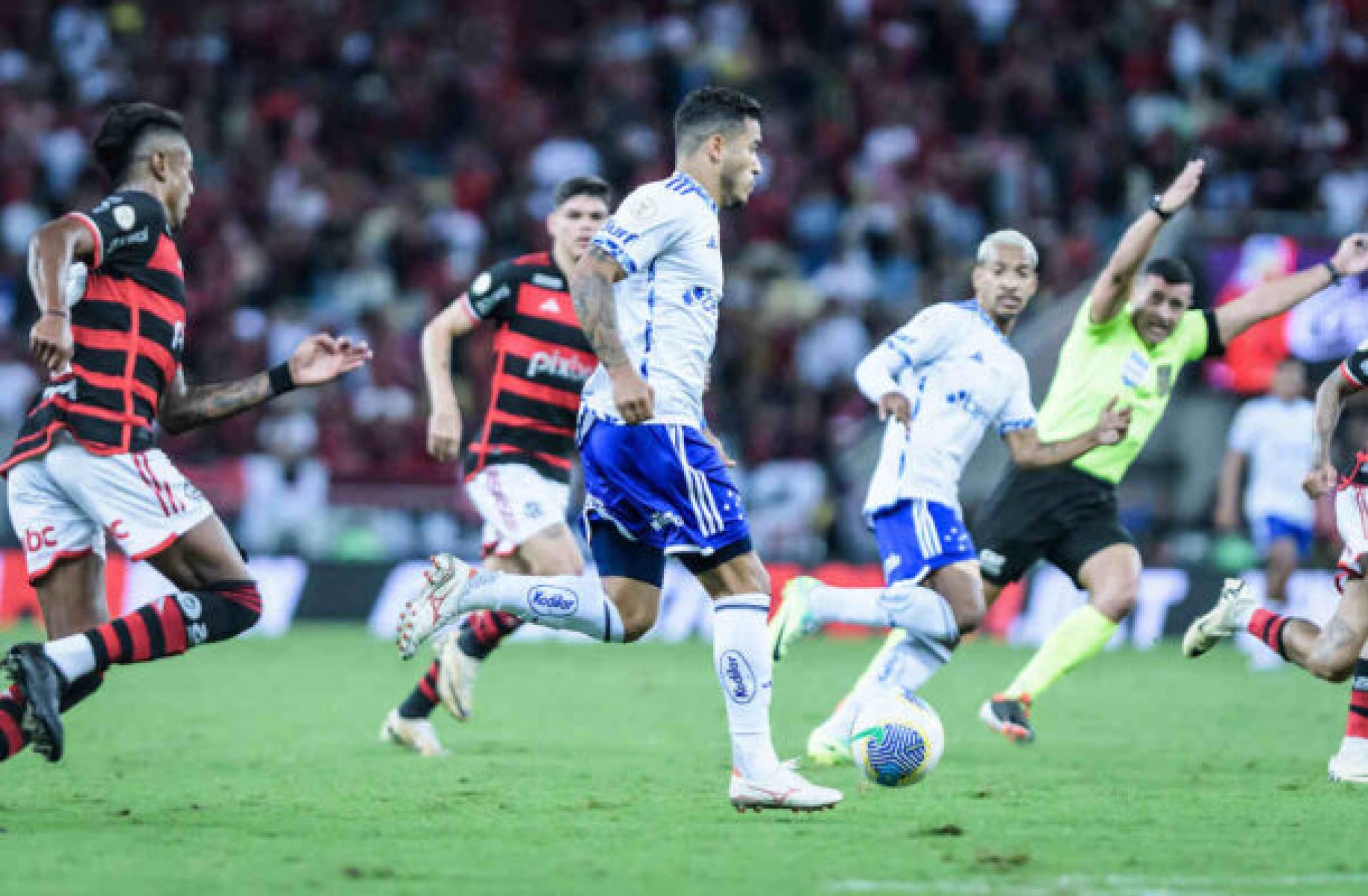  Flamengo x Cruzeiro, no Maracan.., no Rio de Janeiro. ..Foto: Gustavo Aleixo/Cruzeiro ..IMPORTANTE: Imagem destinada a uso institucional e divulga....o, seu uso comercial est.. vetado incondicionalmente por seu autor e o Cruzeiro Esporte Clube. ..IMPORTANT: image intended for institutional use and distribution. Commercial use is prohibited unconditionally by its author and Cruzeiro Esporte Clube.
     -  (crédito: Foto: Gustavo Aleixo/Cruzeiro)