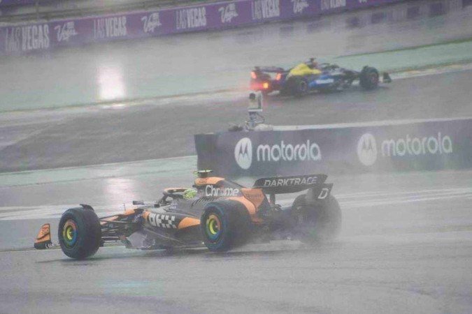 Norris fez a pole position em sessão de classificação marcada pela chuva e bandeiras vermelhas - (crédito: Ed Alves/CB/D.A. Press) Norris fez a pole position em sessão de classificação marcada pela chuva e bandeiras vermelhas - (crédito: Ed Alves/CB/D.A. Press)