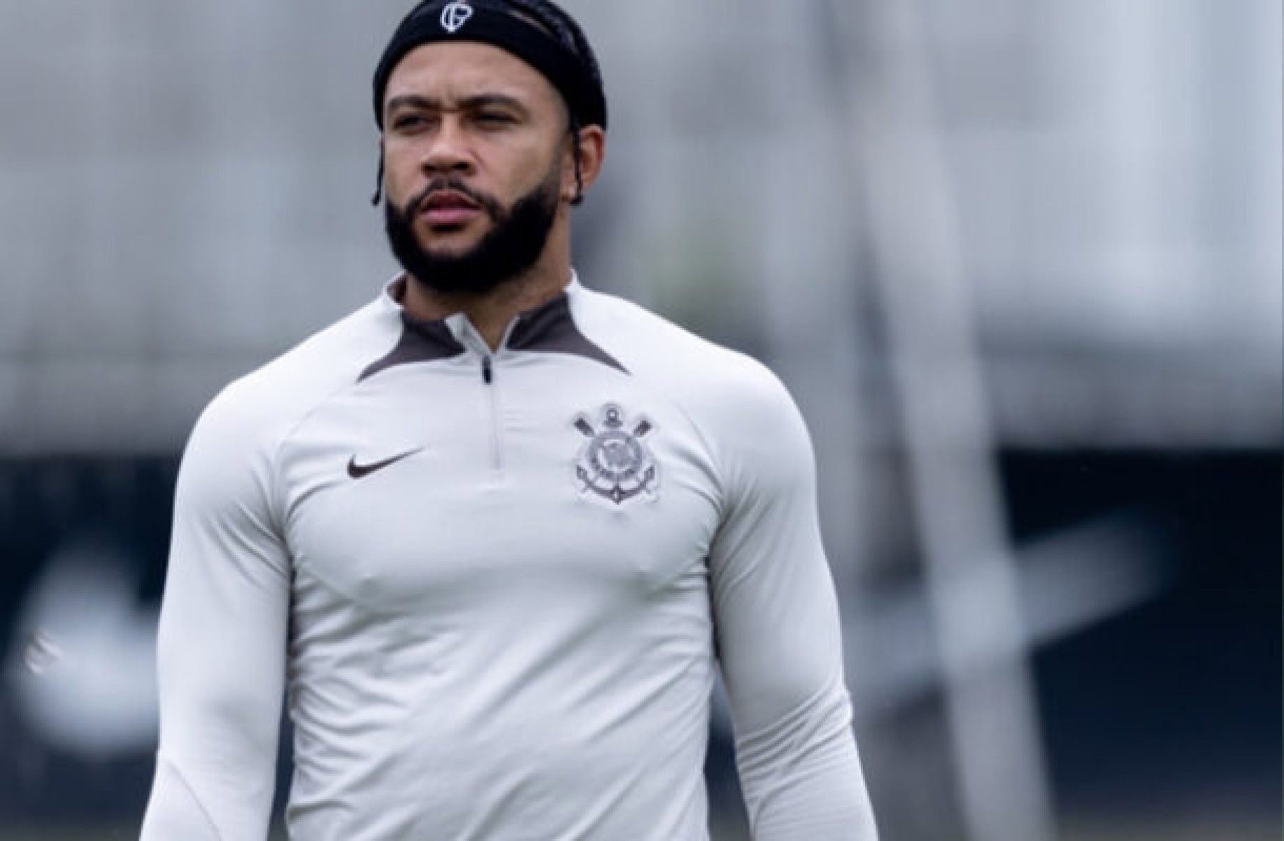 Com Depay, Corinthians encerra preparação para o dérbi, pelo Brasileirão