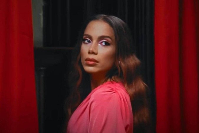 O significado do videoclipe de ‘São Paulo’, de The Weeknd e Anitta - (crédito: TMJBrazil) O significado do videoclipe de ‘São Paulo’, de The Weeknd e Anitta - (crédito: TMJBrazil)