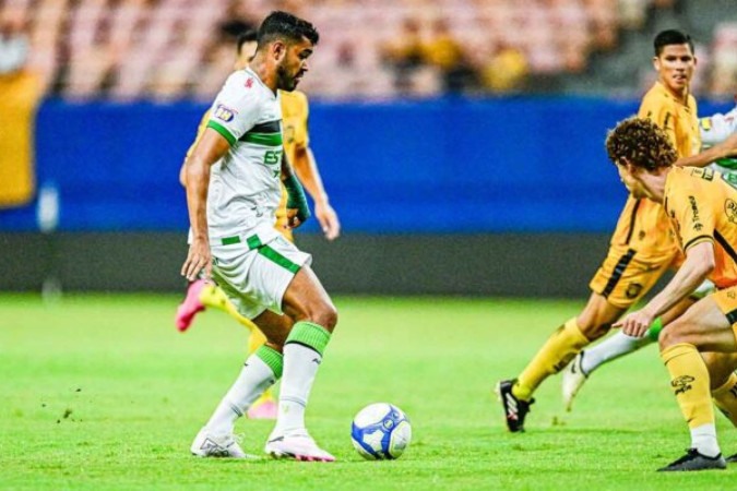 Situação do América agora é bastante complicada, afinal, com nove pontos em disputa ele está a sete pontos do quarto colocado da segundona -  (crédito: Foto: Mourão Panda / América)