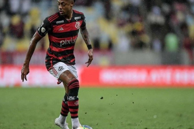 Atacante Bruno Henrique, do Flamengo é alvo de operação da PF  -  (crédito: Instagram @b.henrique •)