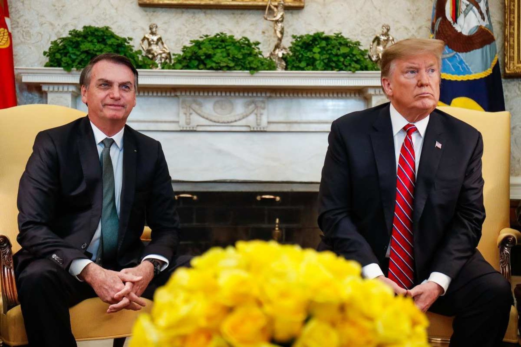 Bolsonaro parabeniza Trump e fala em 