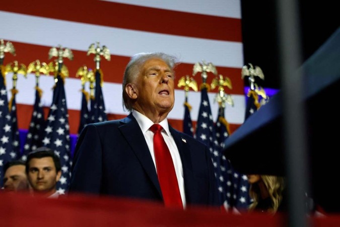 Trump discursou para amigos e apoiadores na Flórida, logo após os resultados -  (crédito: CHIP SOMODEVILLA / GETTY IMAGES NORTH AMERICA)