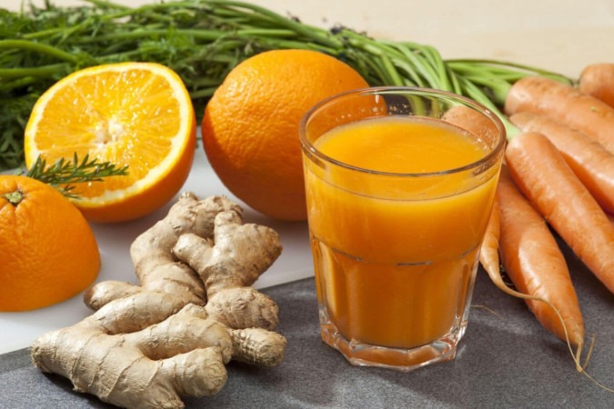 Suco termogênico com laranja e gengibre (Imagem: T.Lagerwall | Shutterstock) -  (crédito: EdiCase)