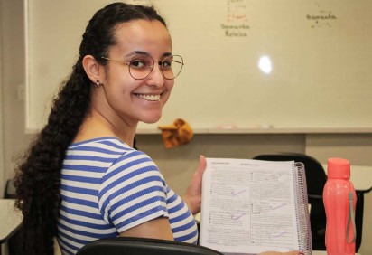 Júlia Dias, que quer cursar medicina, optou por um ritmo equilibrado de estudos -  (crédito:  Kayo Magalhães/CB/D.A Press)