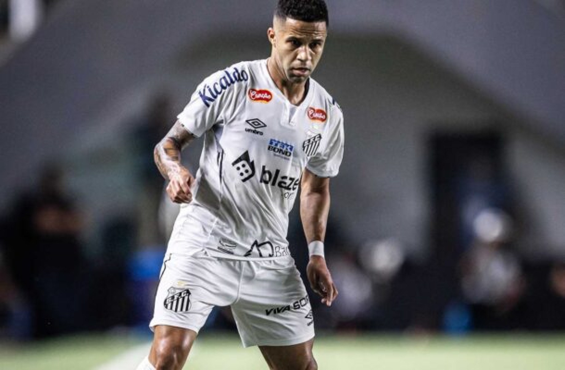 Serginho tem lesão confirmada e será desfalque no Santos contra o Coritiba