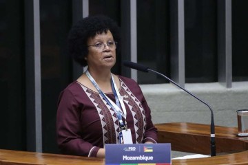  Telmina Pereira, Deputada Federal de Moçambique e Presidente da Delegação Moçambicana na 10ª Cúpula de Presidentes de Parlamentos do G20 -  (crédito:  Bruno Spada/Camara dos Deputados)