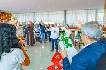 Lula e Janja fizeram uma cerimônia ecumênica no Palácio da Alvorada para celebrar os cinco anos da saída do presidente da prisão, em Curitiba -  (crédito: Ricardo Stuckert)