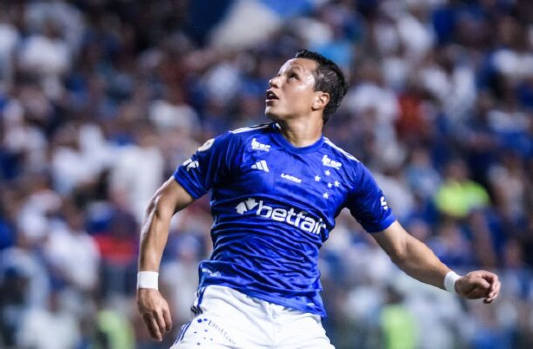 Novo contrato com a Betfair vai até dezembro de 2026 e pode render ao clube até R$ 63 milhões em caso de cumprimento de metas -  (crédito: Foto: Gustavo Aleixo/Cruzeiro)